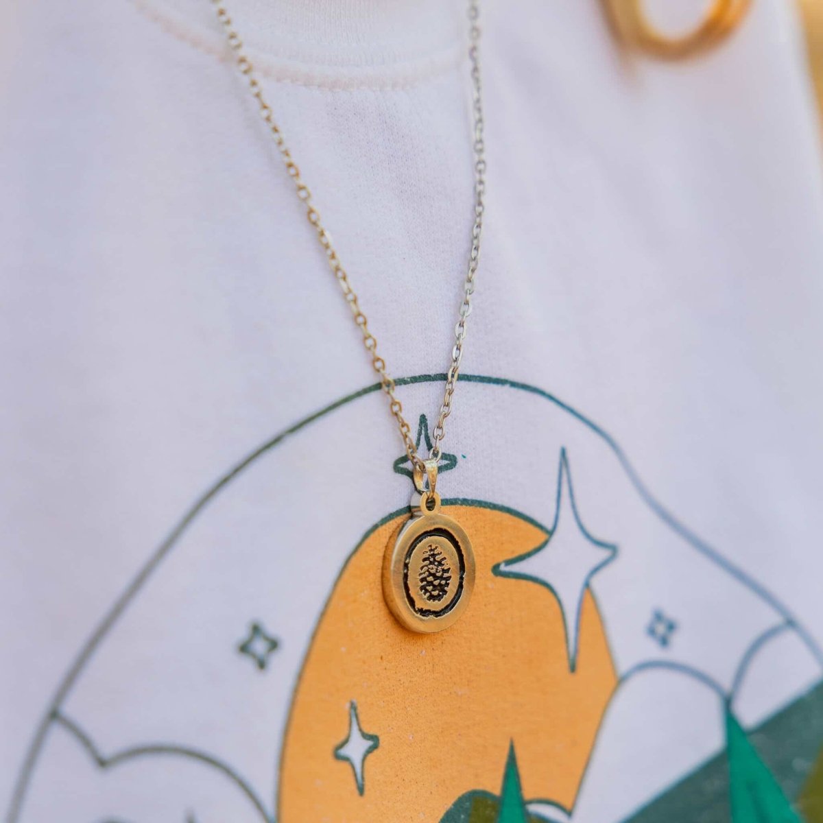 Circle Pendant Necklace - Pine Cove Web Store